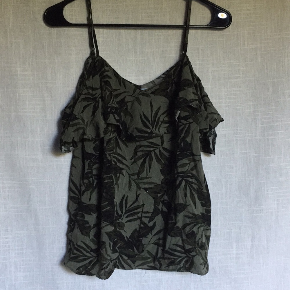 shoulder less forest top